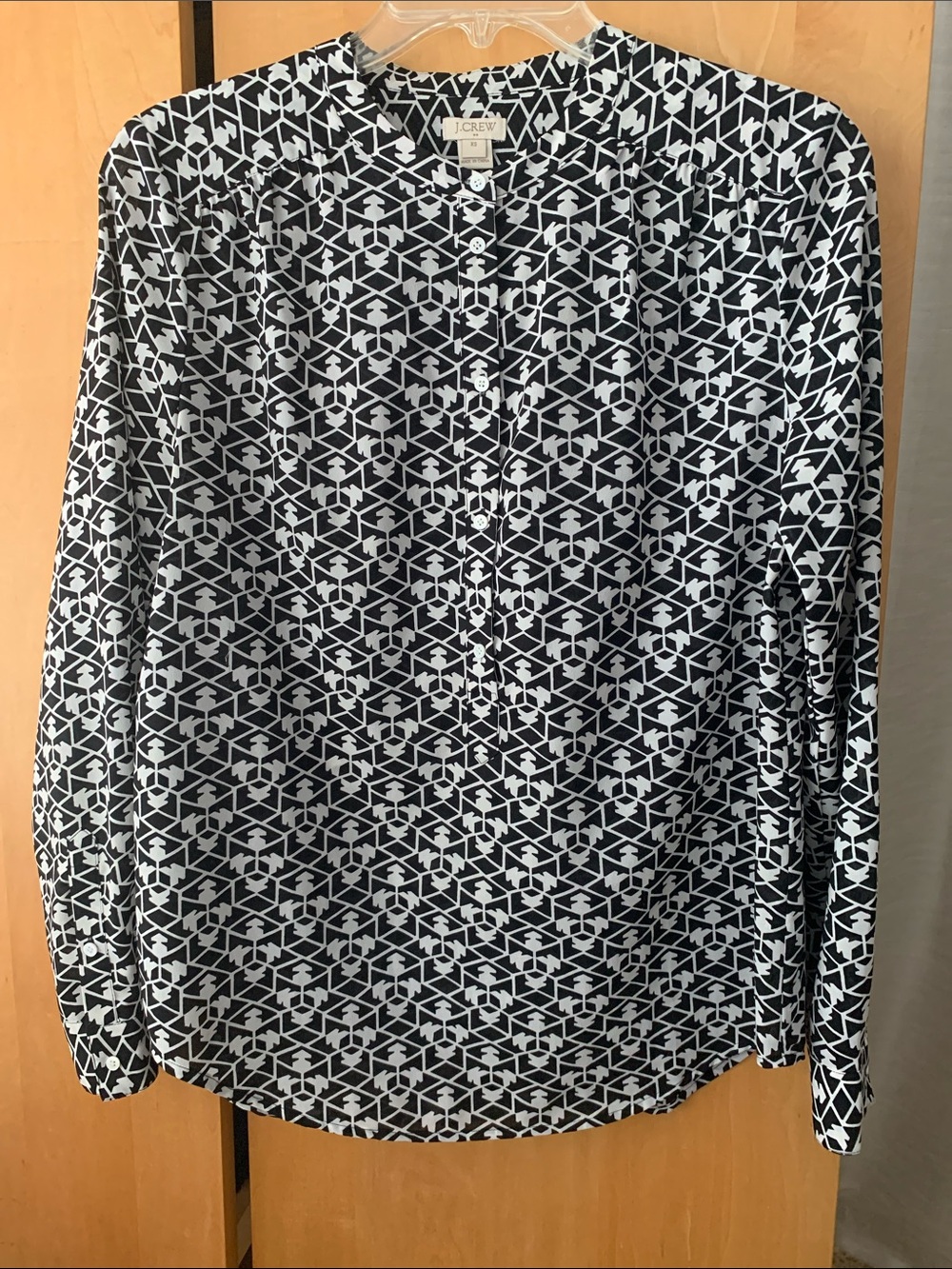 J.Crew pattered 1/2 button up black white top blouse tunic  -XS